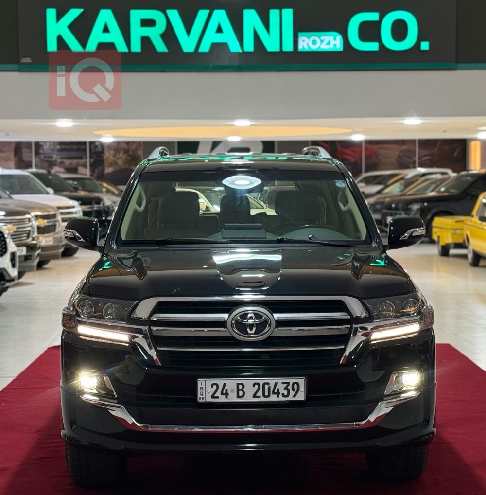 تويوتا لاندكروزر